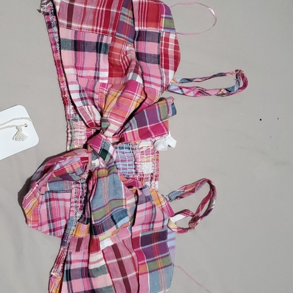 Set - Picture 2 of 3